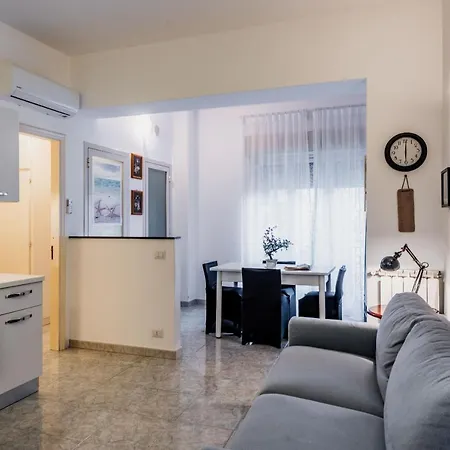 Coralie House 아파트